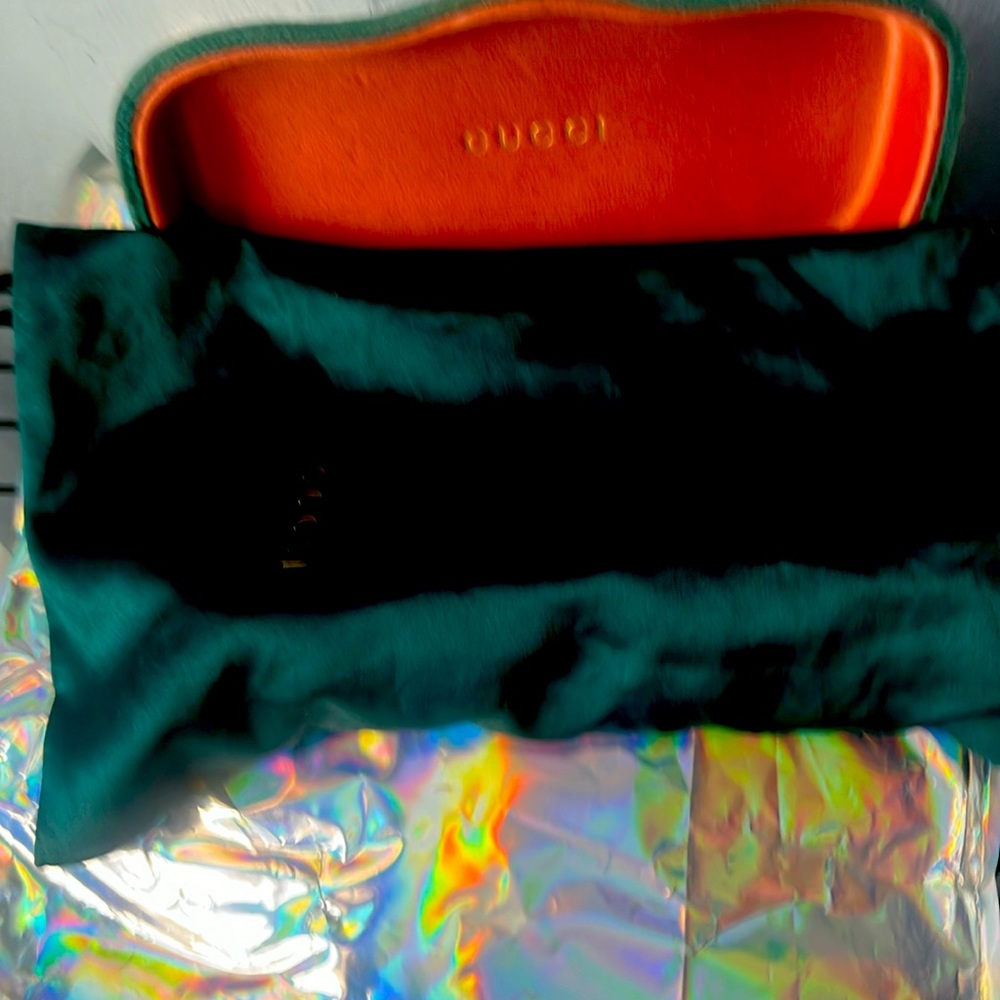 Gucci aviator glasses
